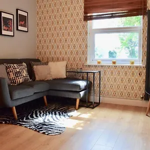 Cosy 1 Bed Flat In Homerton By Victoria Park Apartment Ilford