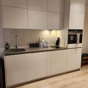 Apartment Nice Close To Station , Netflix And Wi-fi Free, Ilford
