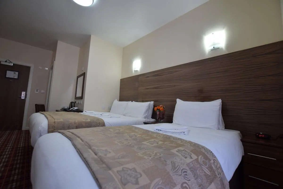 Lucky 8 Hotel Ilford United Kingdom
