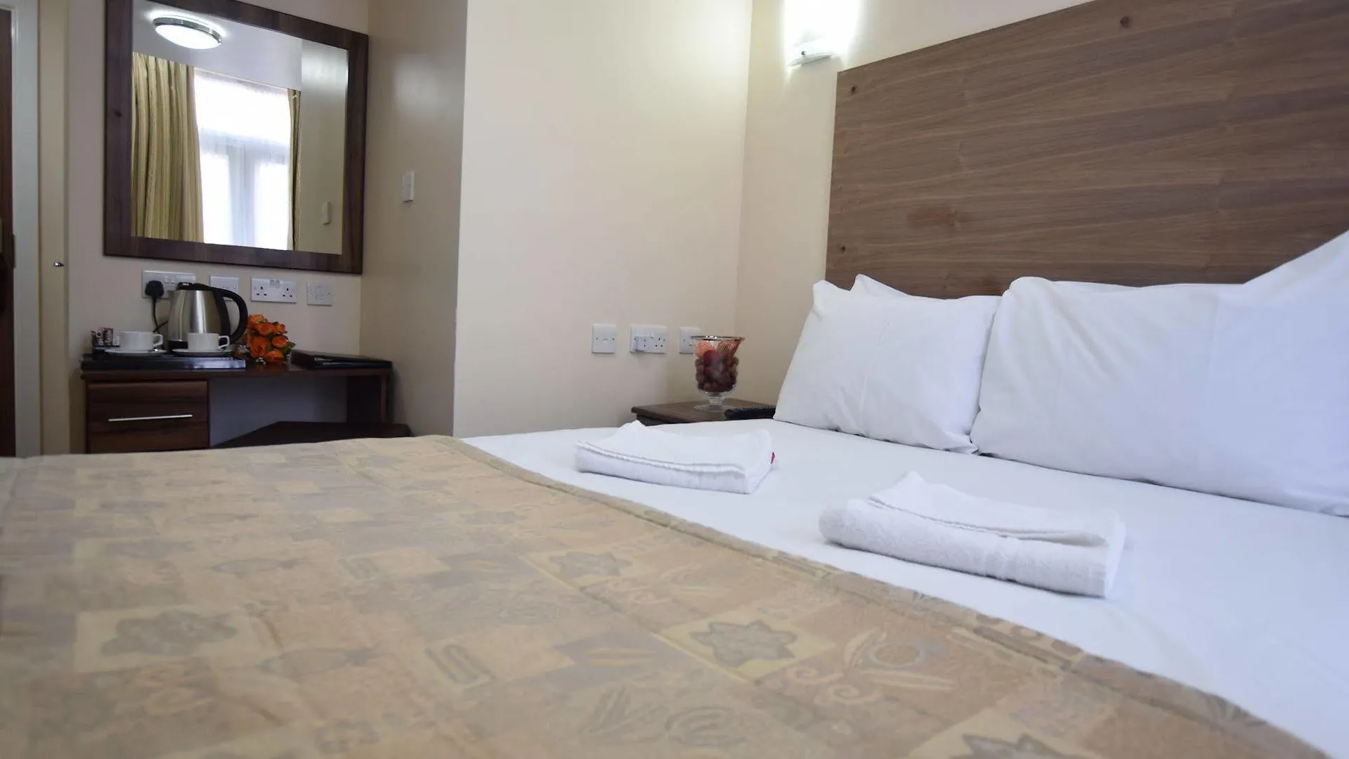 Lucky 8 Hotel Ilford United Kingdom